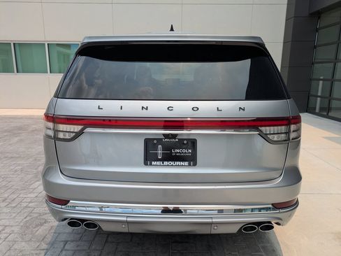 Used 2024 Lincoln Aviator Black Label w/ Dynamic Handling Package AWD/4WD image 7