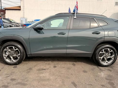 Used 2025 Chevrolet Trax LT image 10