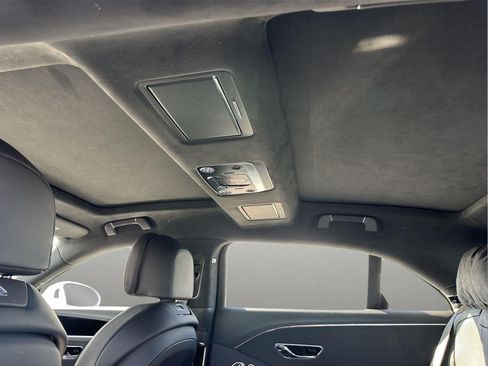 New 2026 Bentley Flying Spur Plug-In Hybrid AWD/4WD image 35