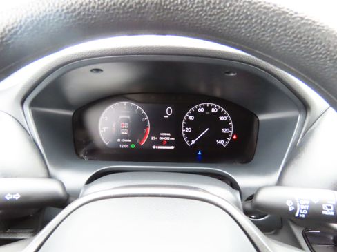 Used 2025 Honda HR-V LX image 29