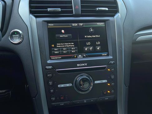 Used 2016 Ford Fusion Titanium AWD/4WD image 16