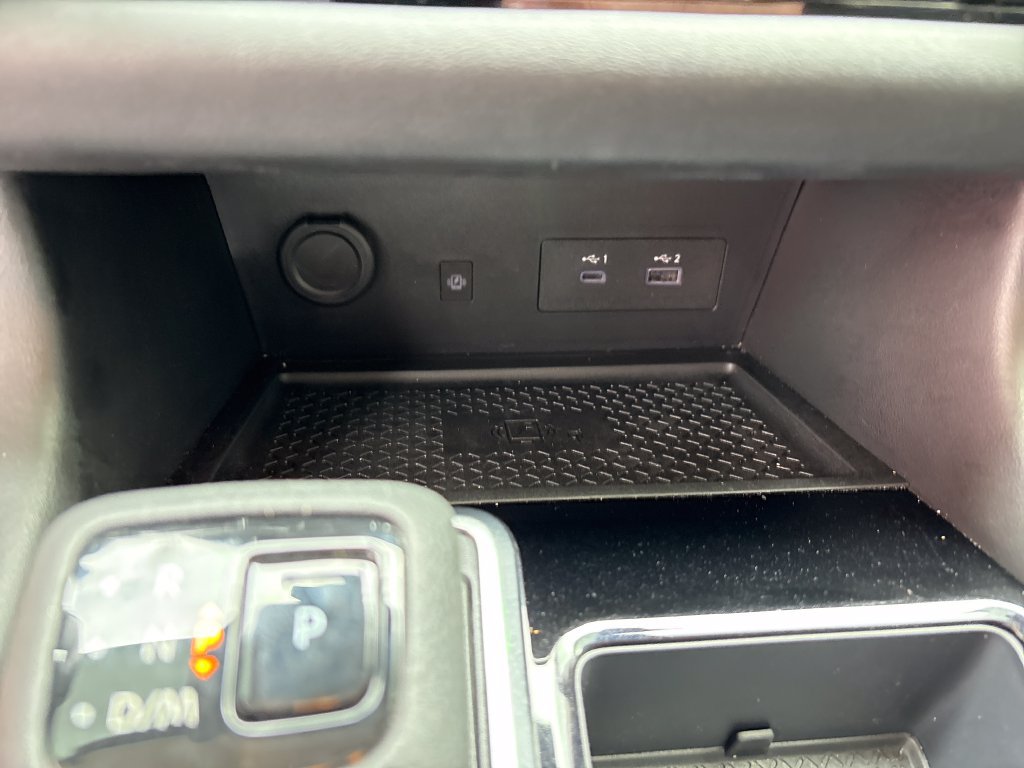 Certified 2024 Nissan Pathfinder SL w/ SL Premium Package FWD image 34