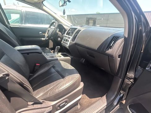 Used 2010 Ford Edge SEL FWD image 12