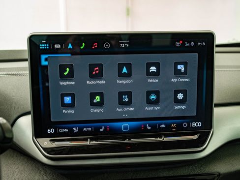 Used 2025 Volkswagen ID.4 Pro RWD image 22