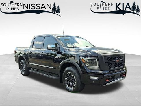 Used 2021 Nissan Titan PRO-4X w/ Pro-4x Convenience Package AWD/4WD image 1