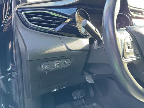 Certified 2022 Buick Encore GX Essence w/ Experience Buick Package image 18