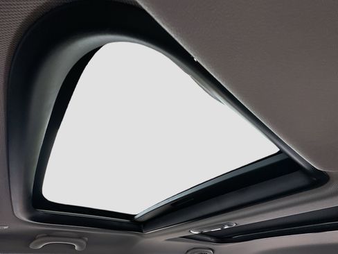 Used 2024 MINI Cooper Clubman S image 22