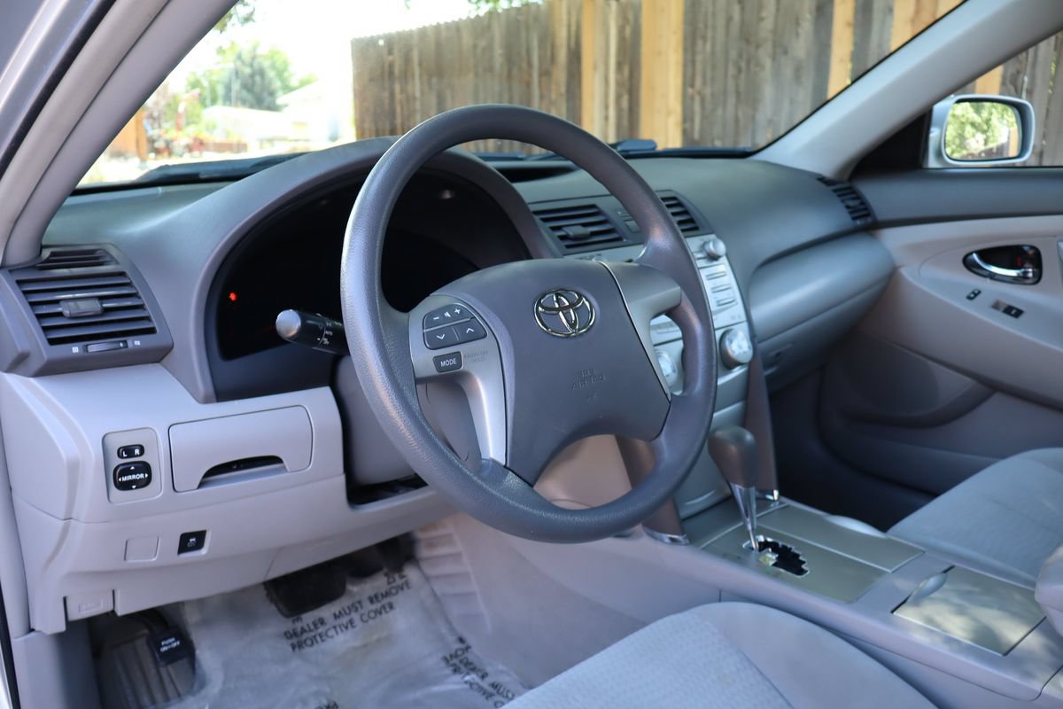 Used 2010 Toyota Camry FWD image 15