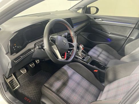 Used 2024 Volkswagen GTI SE image 11
