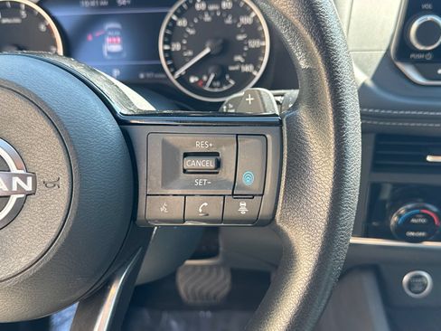 Used 2023 Nissan Rogue SV AWD/4WD image 26
