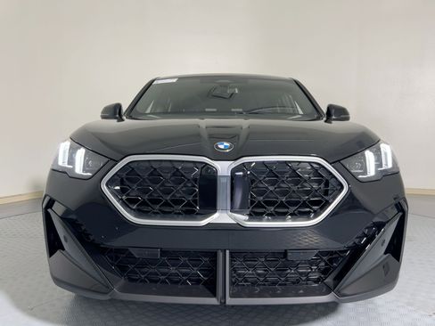 Used 2026 BMW X2 xDrive28i w/ Technology Package image 5