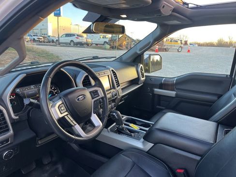 Used 2017 Ford F150 Lariat w/ Equipment Group 502A Luxury image 6