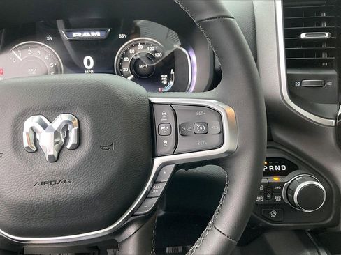 New 2026 RAM 1500 4x4 Crew Cab image 29