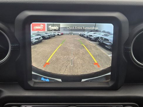 Used 2022 Jeep Wrangler Unlimited Rubicon 4xe w/ Steel Bumper Group image 19