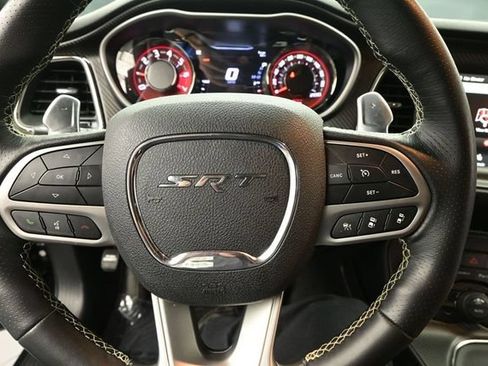 Used 2023 Dodge Challenger SRT Hellcat RWD image 8