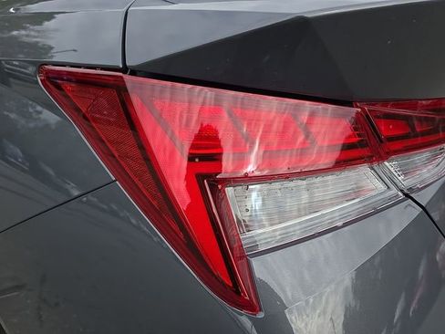 New 2026 Hyundai Elantra Limited FWD image 45