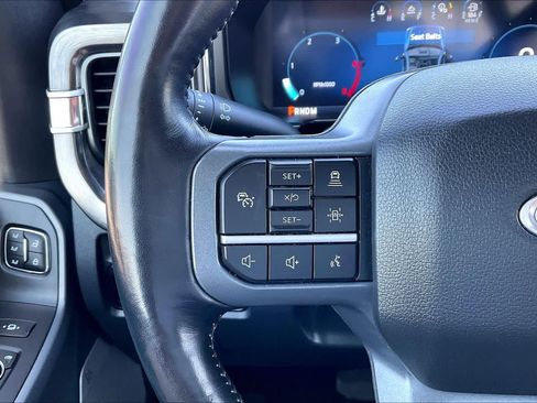 Used 2023 Ford F250 Lariat w/ Lariat Ultimate Package AWD/4WD image 22