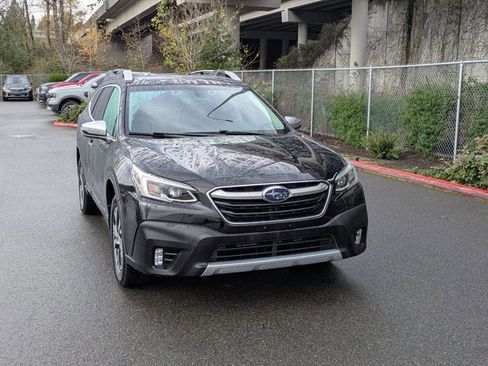 Used 2020 Subaru Outback Touring XT image 3