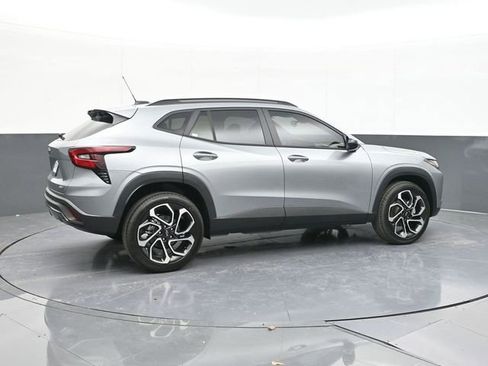 New 2026 Chevrolet Trax RS w/ Driver Confidence Package image 15