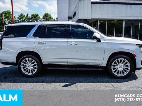 Used 2023 Cadillac Escalade Premium Luxury w/ Performance Package AWD/4WD image 8