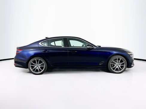 Used 2023 Genesis G70 2.0T image 10