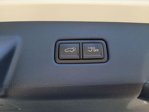 New 2026 Kia Carnival EX FWD image 15