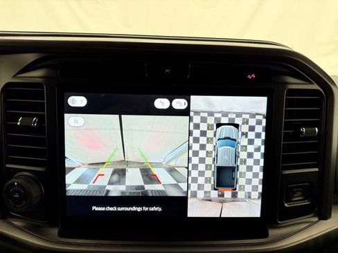 New 2025 Ford F150 Lariat w/ Equipment Group 502A High image 37