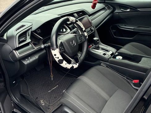 Used 2021 Honda Civic EX image 3