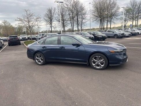 Certified 2024 Honda Accord EX image 7