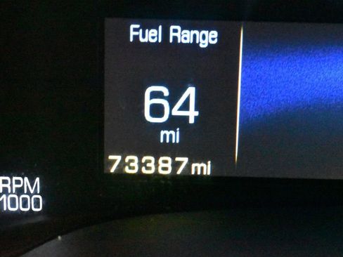 Used 2015 Cadillac SRX Performance w/ Driver Awareness Package image 23