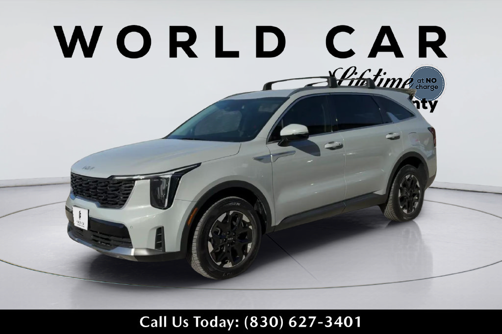 Used 2025 Kia Sorento S AWD/4WD image 7