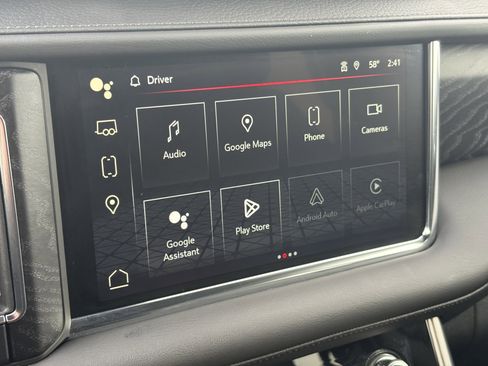 Used 2024 GMC Yukon Denali w/ Denali Reserve Package image 24