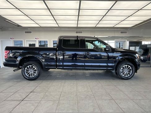 Used 2018 Ford F150 XLT w/ Equipment Group 302A Luxury AWD/4WD image 4