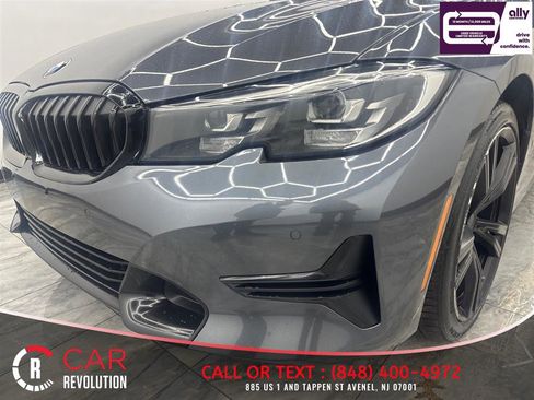 Used 2020 BMW 330i xDrive Sedan w/ Driving Assistance Package image 15