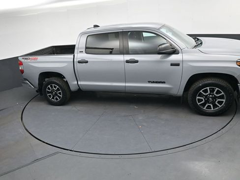 Used 2021 Toyota Tundra SR5 w/ TRD Off-Road Package image 26