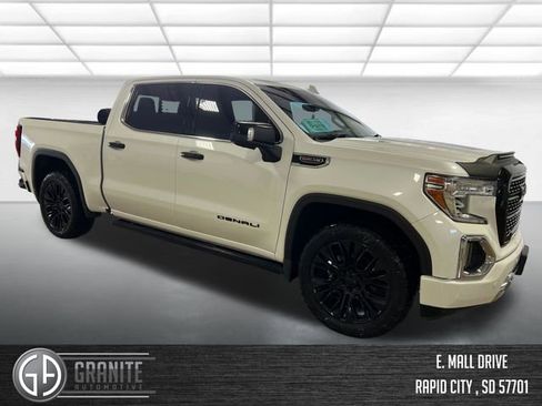 Used 2020 GMC Sierra 1500 Denali w/ Denali Ultimate Package AWD/4WD image 8