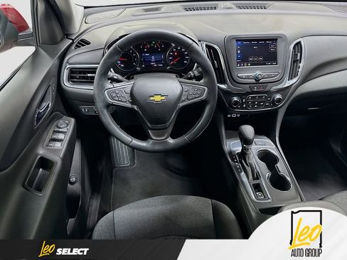 Used 2023 Chevrolet Equinox LT FWD image 22