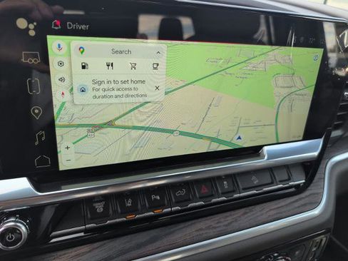 New 2025 GMC Sierra 2500 SLT w/ SLT Convenience Package image 33