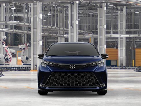 New 2026 Toyota Sienna XSE AWD/4WD image 2