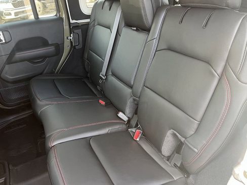 New 2026 Jeep Wrangler Unlimited Rubicon image 27