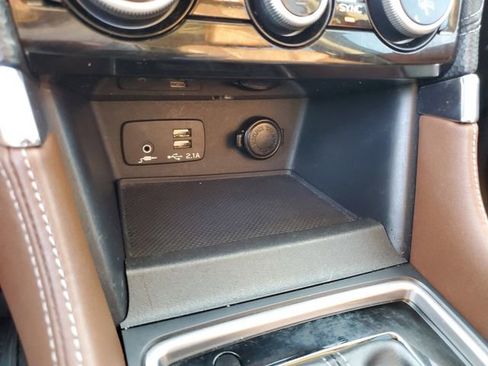 Used 2019 Subaru Forester Touring image 23