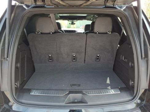 Used 2022 GMC Yukon Denali w/ Denali Premium Package AWD/4WD image 20