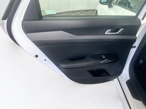 Used 2025 Kia K5 LXS FWD image 26