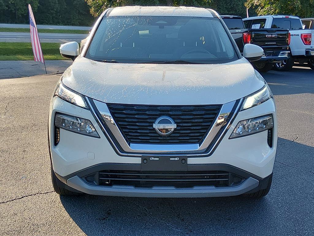 Used 2023 Nissan Rogue SV AWD/4WD image 9