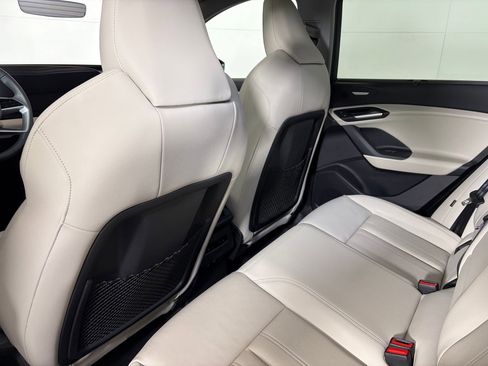 Certified 2025 Audi Q6 e-tron Premium Plus w/ Premium Plus image 22