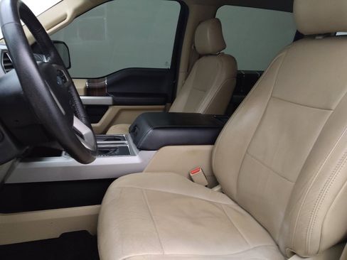 Used 2015 Ford F150 Lariat w/ Equipment Group 502A Luxury image 17