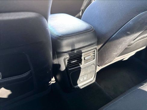 Used 2022 Dodge Charger GT w/ Driver Convenience Group AWD/4WD image 33