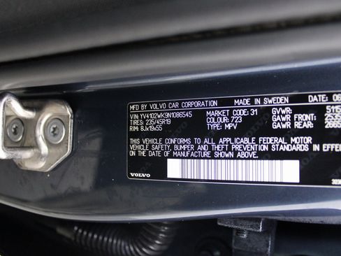 Used 2022 Volvo V60 T5 Cross Country w/ Climate Package image 44