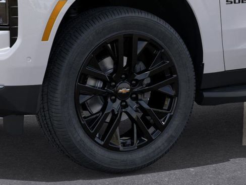 New 2025 Chevrolet Suburban Premier image 10