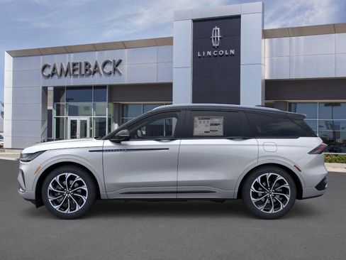 New 2026 Lincoln Nautilus Reserve image 25